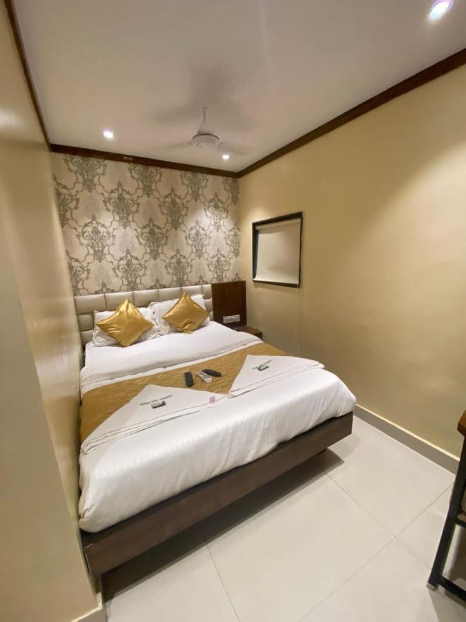 Garden Creek Residency - Near Mumbai Airport Andheri East Exterior foto