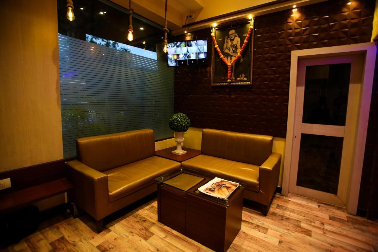 Garden Creek Residency - Near Mumbai Airport Andheri East Exterior foto