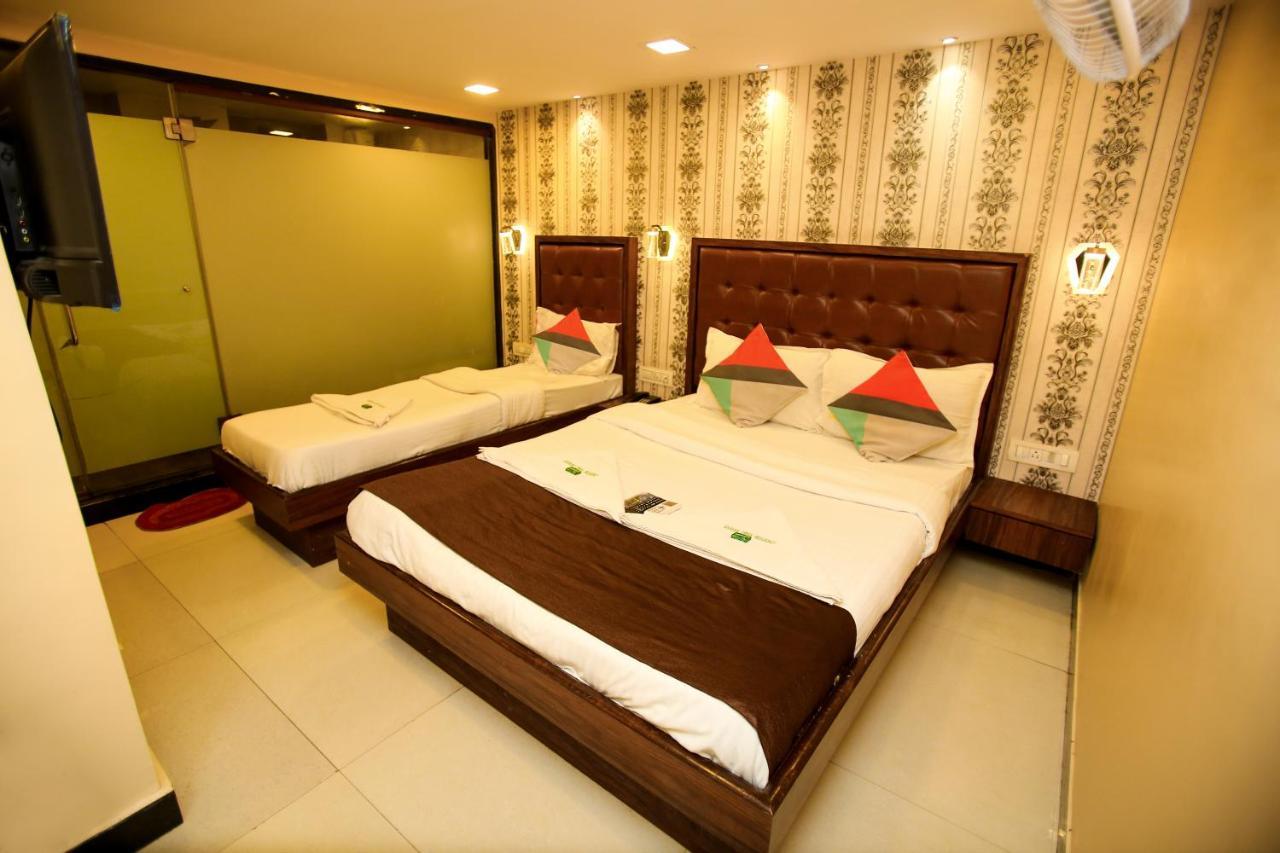 Garden Creek Residency - Near Mumbai Airport Andheri East Exterior foto