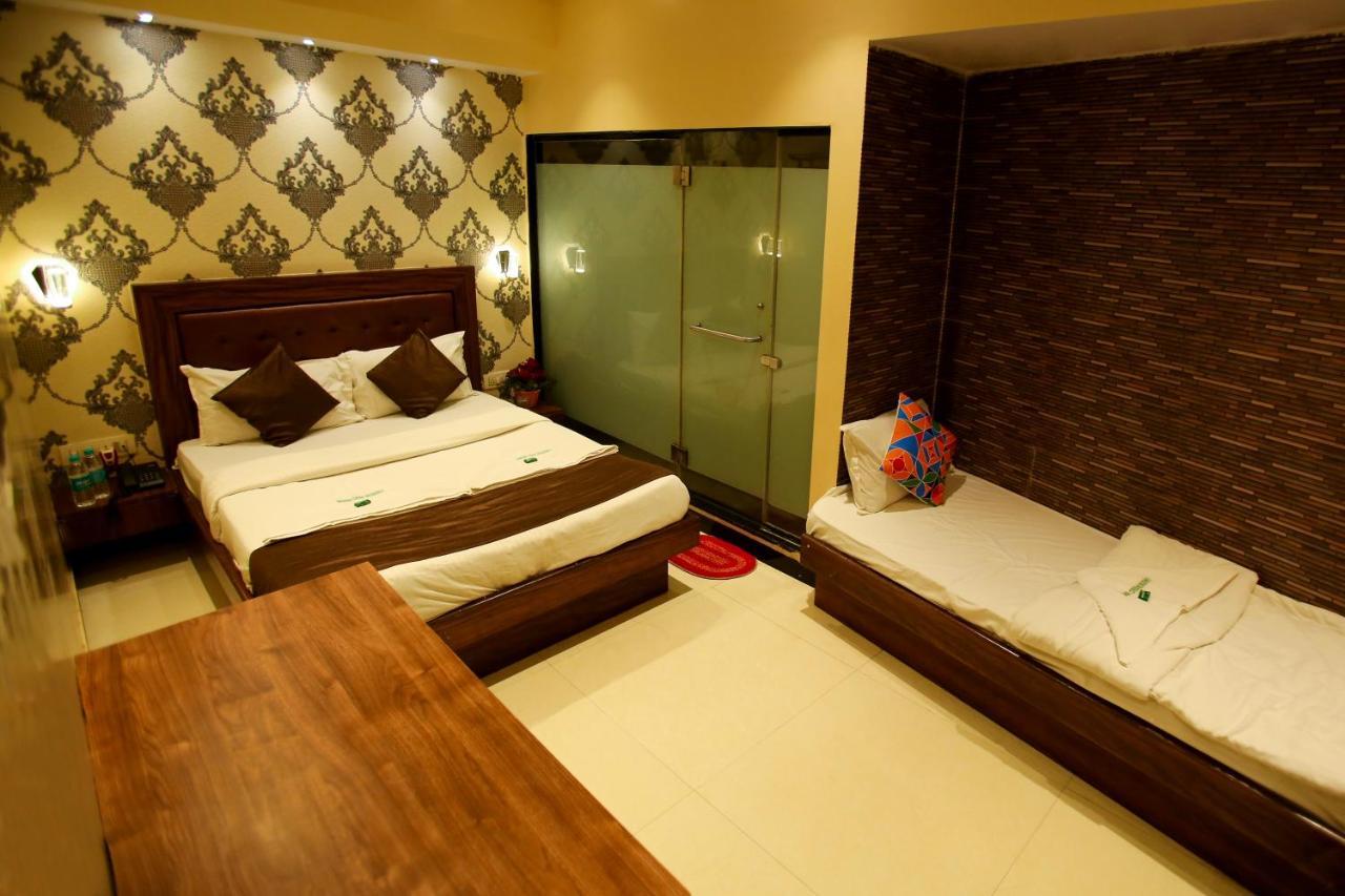 Garden Creek Residency - Near Mumbai Airport Andheri East Exterior foto