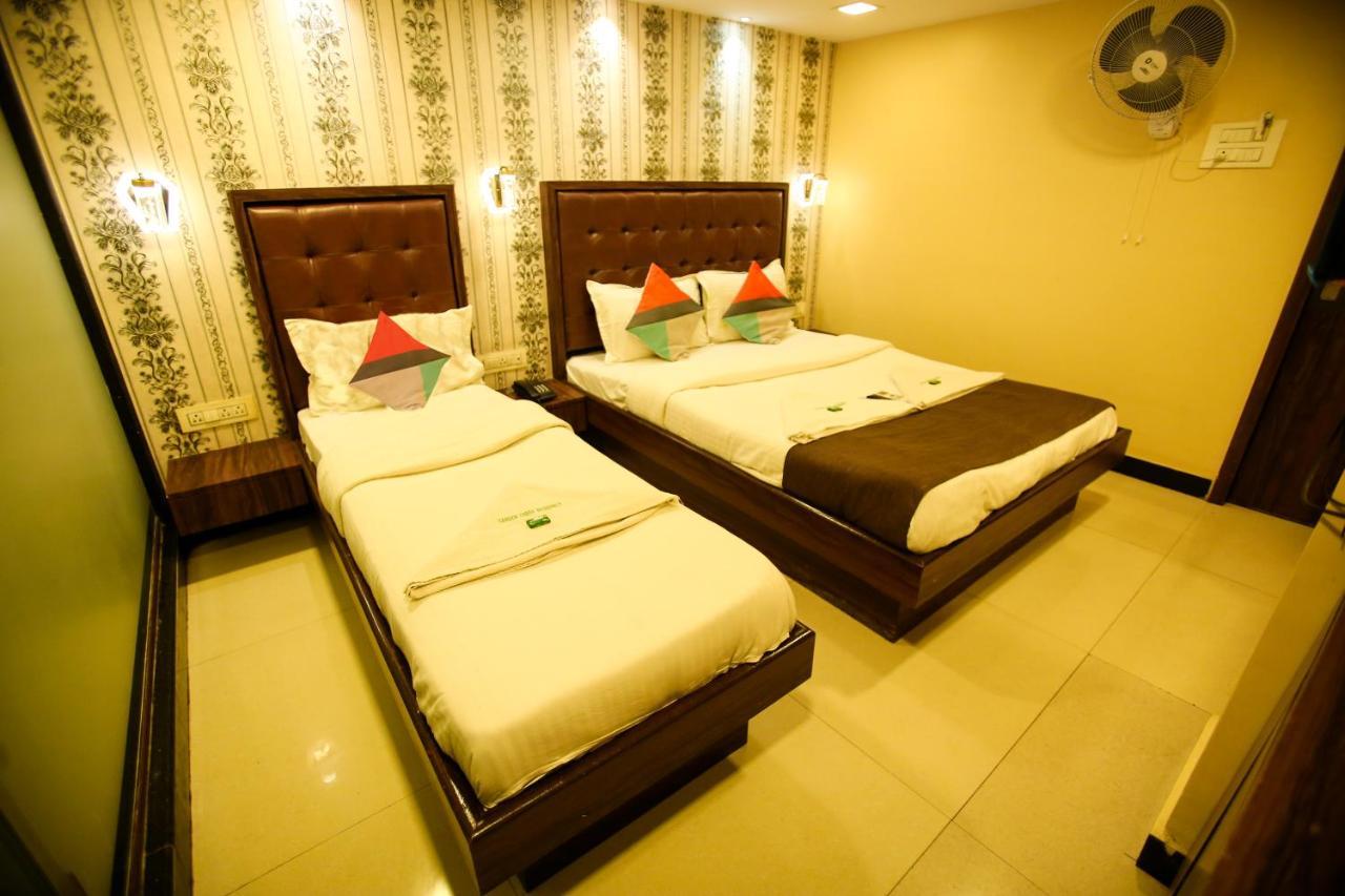 Garden Creek Residency - Near Mumbai Airport Andheri East Exterior foto