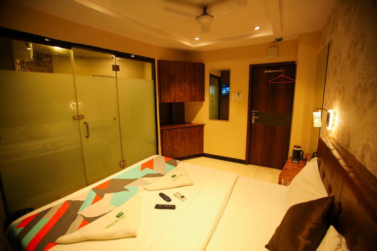 Garden Creek Residency - Near Mumbai Airport Andheri East Exterior foto